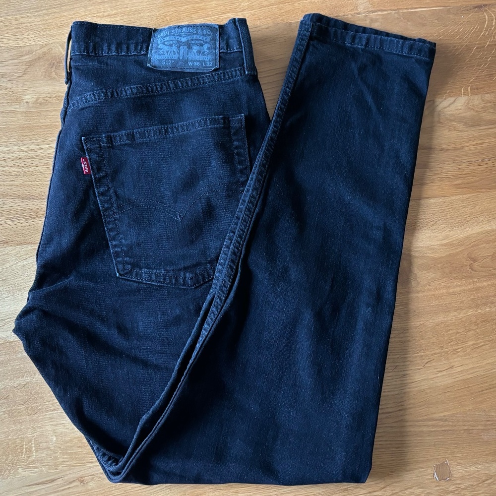 Levi's 512 Slim Taper Jeans Black Denim Stretch Men's 36x32 (actual 31" inseam)